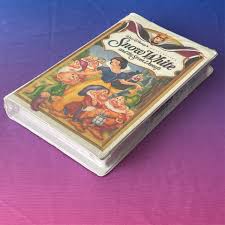 Walt Disney Classic Dopey Snow White and the Seven Dwarfs ...