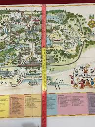 1974 WALT DISNEY WORLD MAP 31" x 39" MAGIC KINGDOM Souvenir ...