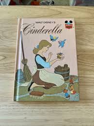 Vintage 1974 Walt Disney's Cinderella Hardcover Book ...