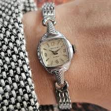 Vintage Waltham 17 Jewels Ladies' Watch | Tiny Square-Dial ...