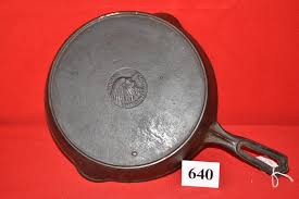 Lot - Wapak #8 Hollow Ware Indian Head Cast Iron Skillet ...