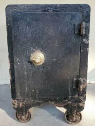 Antique Safe Victor Safe & Lock Co. With Combination And Interior Drawers 1889 | #3785236947