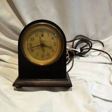 Nice Vintage Art Deco Lackner Electric Table or End Table Bakelite Clock in Black - Refurbished and Reconditioned - Free Shipping - Etsy