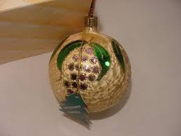 Vintage White Hurst Imports Grapes Design Glass Christmas ...