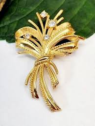 Vintage Brooch Flower Spray Costume Jewelry 3" Rhinestone Pin Winter Gold Tone | eBay