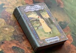1917 - Anne's House of Dreams, First Edition – Honey Bee Mill