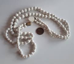 Vintage 50s off White Milk Glass 2 Rows Beaded Graduated ...