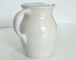 Pfaltzgraff "yorktowne" Pitcher Stoneware Quart Gray Blue Flowers Milk Jug Juice Pitcher - Etsy