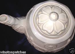 AMERICAN ATELIER MEDALLION CREAM TEAPOT & LID 68 OZ CREAM EMBOSSED PATTERN | eBay