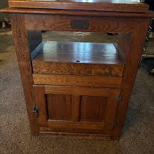 white clad vintage tv stand with swivel top for Sale in Lodi, CA ...
