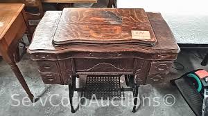 Vintage Singer Sewing Machine w/Foot Pedal | Proxibid