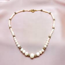 Enchanting Italian White Angel Skin Graduated Corals Milky ...