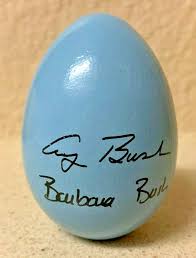 Family Easter White House 1992 Blue Egg Wooden President ...
