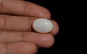 Natural Certified - 10.39 Carats White Opal With Fire ...