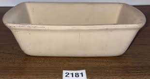 Pampered Chef Stoneware Loaf Pan | EstateSales.org