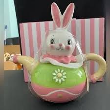 johanna parker | Holiday | Johanna Parker Carnival Cottage Collection Teapot And Sugar And Creamer Set Nwt | Poshmark