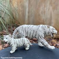 White Bengal Tiger Cub Toy | Safari Ltd®