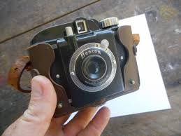 Nice Vintage Whitehouse Beacon Camera w/ Case ! | eBay