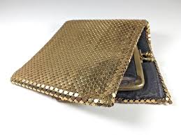 Vintage Whiting & Davis Gold Metal Mesh Wallet Change Purse ...