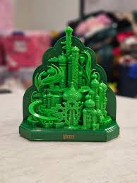 In Hand Wicked For Good Emerald City Popcorn Bucket AMC ...