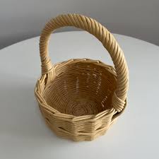Wicker Easter Basket for Egg Hunt – Handmade Holiday Decoration, Rustic Spring Basket for Kids, Adults, and Gifts - Etsy Australia