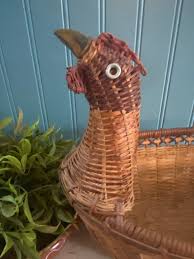 Vintage Wicker Chicken Basket/large Wicker Basket/figural Chicken Wicker Basket/woven Basket - Etsy