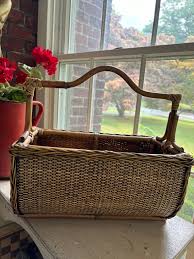 Vintage Wicker Woven Basket, Beverage Carrier? Garden Basket ...