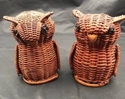 Small Heart-shaped Rustic Vine Basket Handmade Small With Twisted Handle and Twigs Nails Open-weave Bottom 5.75" H X 5" W - Etsy