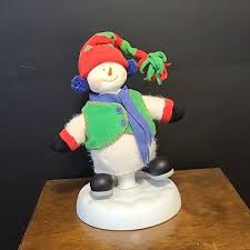 Christmas Fantasy LTD | Holiday | Willie Winter Dancing ...