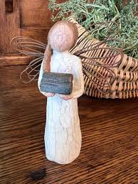 Willow Tree Figurine, Angel of Giving, Sue Lordi 2000 Demidaco, 5.125” Tall, Beige Dress, One Brown Braid Over Shoulder, Presenting a Gift - Etsy