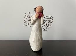 Vintage Willow Tree Angel of the Heart Figurine Girl Red ...