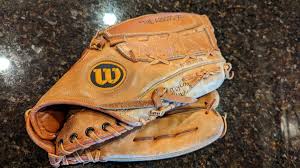 Vintage Wilson “The A2000” XL Leather Baseball Glove, Japan ...