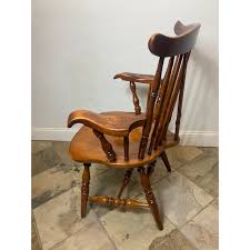 1970s Vintage Sprague and Carlton Wooden Windsor Master Chair | Chairish