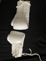 12oz Winning Boxing Gloves for Sale in Los Angeles, CA - OfferUp