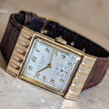 Le Ross Vintage Wristwatch by SHRIRO Watch Inc. 17 Jewels ...