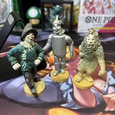 1987 Wizard of Oz 3.5" Figures Scarecrow Cowardly Lion Tin ...
