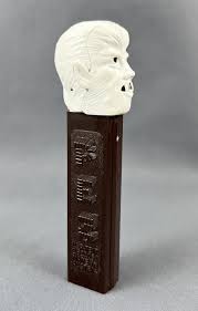 Universal Studios Monsters - Distributeur PEZ - The Wolfman (patent number 2.520.061)