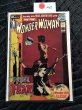 Sold at Auction: WONDER WOMAN #199***BONDAGE COVER** HOT