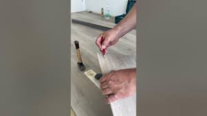 Vinylboden in 60 Sekunden verlegen #shorts - YouTube