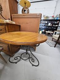 Boutique Sale at 2921 Friendly Place Suite 10