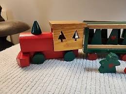 XMAS Wooden Train Set 20 Pcs Christmas Vtg 94 Hand Painted ...