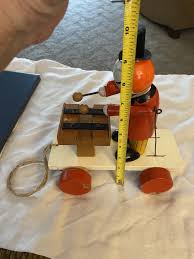Vtg 1940s Clown Pull Toy Moves & Hits Metal Bars When Pulled Wood/Original Paint | eBay.de