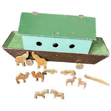 Old Wood Noah's Ark on Wood Wheels W/ Wonderful Wood Animals ...