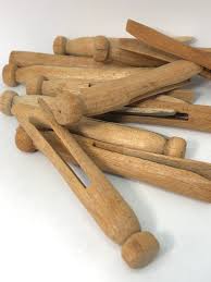 Set of 12 Vintage Wooden Laundry Pegs / Clothespins and Vintage Pink Lace - Etsy Canada