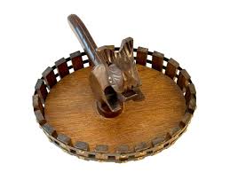 Vintage Squirrel Nutcracker Nut Bowl, Walnut Dish, Carved Wood, Rustic Folk Art Decor - Etsy