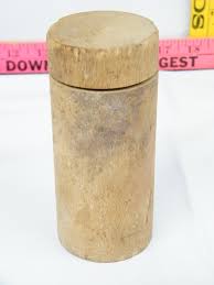 Vintage Burbank's Oppossum & Skunk Scent In Wooden Screw Top ...