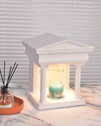 Pantheon Candle Warmer - size : 23 x 21 x 27 cm #athomespantheoncandlewarmer #athomesornament