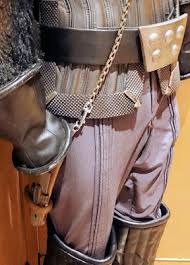 Star Trek Prop, Costume & Auction Authority: Star Trek: DS9 Klingon Warrior Uniform