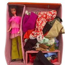 Vintage 1960s Fashion Doll Vinyl Travel Case W 2 Barbies 25 ...