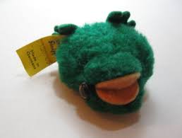 Original STEIFF 7180/05. Age Old Wool Miniature Pom-pom FROG ...
